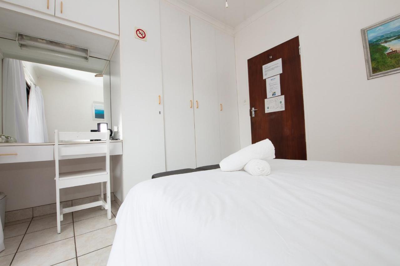Nothando Backpackers Lodge Plettenberg Bay Ngoại thất bức ảnh